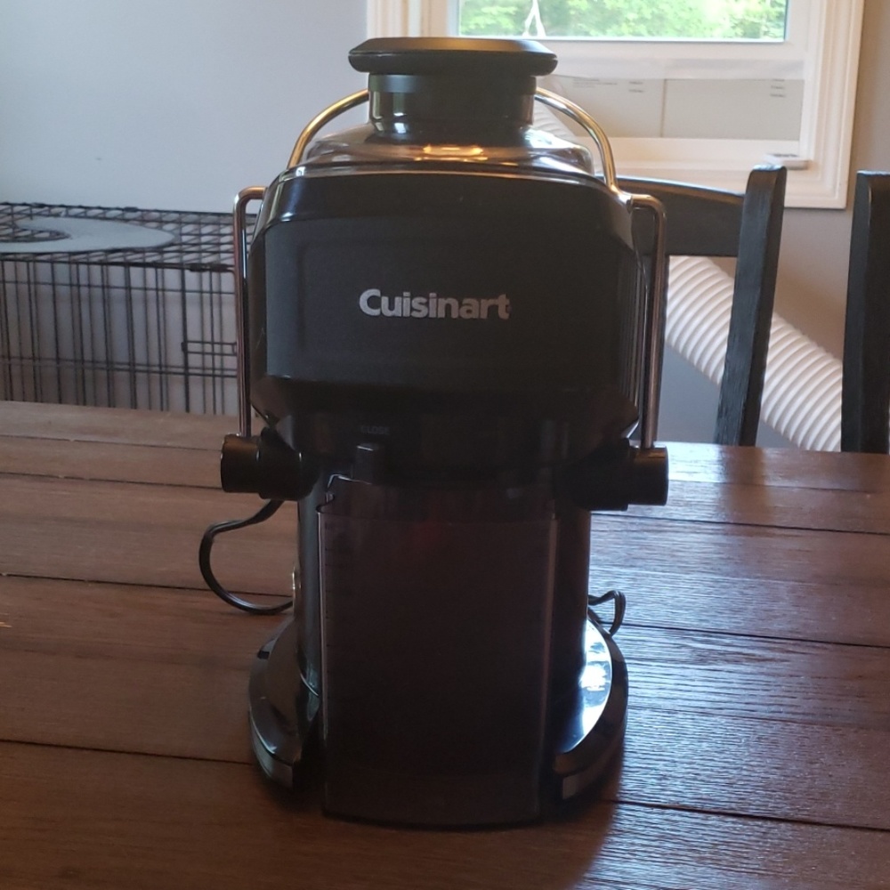 Cuisinart Juicer